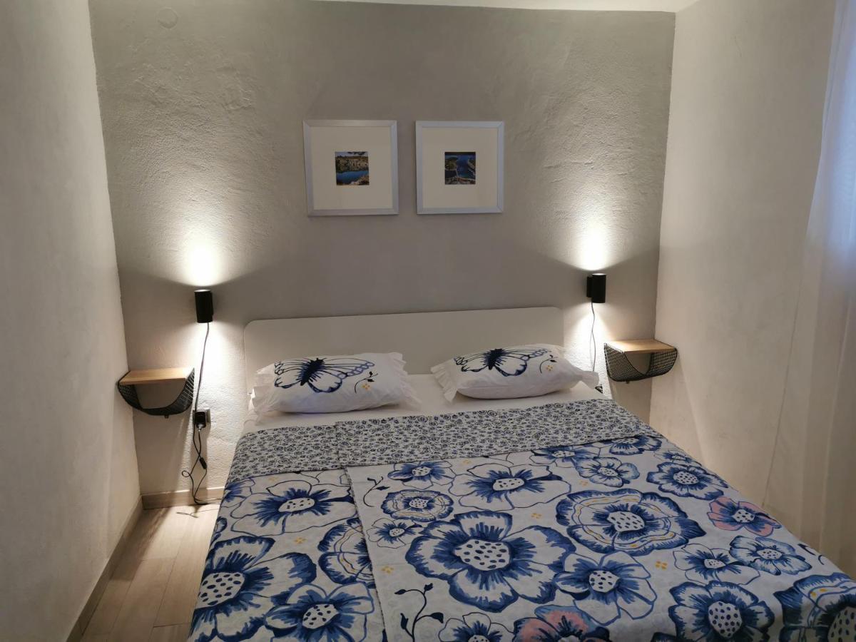 Bugenvila Rogoznica  Extérieur photo