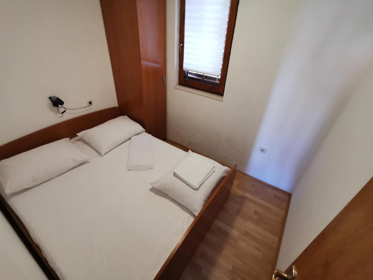 Bugenvila Rogoznica  Extérieur photo